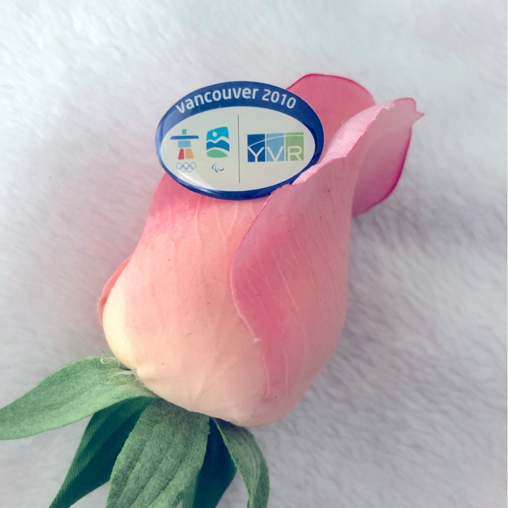 2010 Vancouver Olympics pin